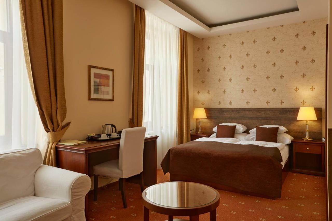 Fleur De Lis Hotel Πράγα Εξωτερικό φωτογραφία